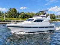 Mochi Craft 43 Flybridge 1995 – sportboot met flybridge - Foto 1