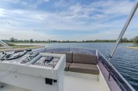 Mochi Craft 43 Flybridge 1995 – sportboot met flybridge - Foto 7