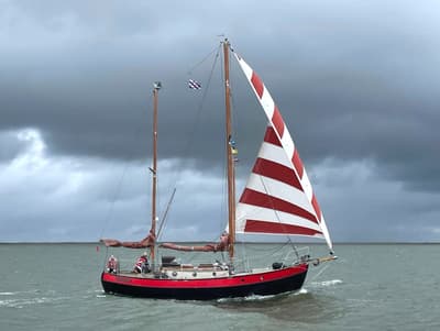 Danish Rose (uit 1983, 10.5m)
