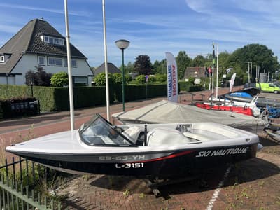 Ski Nautique (uit 2003, 5.94m)