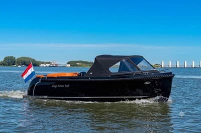 Lago Amore 606 Tender 2026 – compleet vaarklaar met buiskap