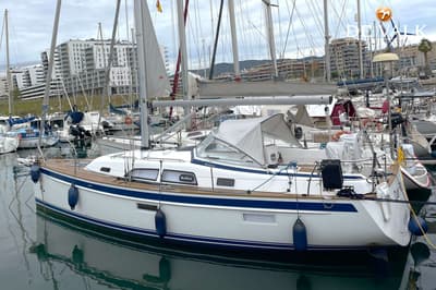 Hallberg Rassy (uit 2022, 10.36m)