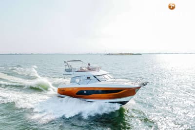 Prestige 420 Flybridge (uit 2023, 13.06m)