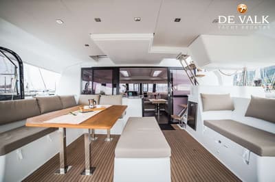 Fountaine Pajot (uit 2017, 14.98m)