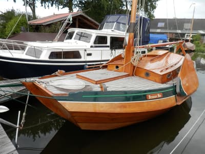 Van Der Meulen Kajuitzeilschouw (uit 1978, 8m)