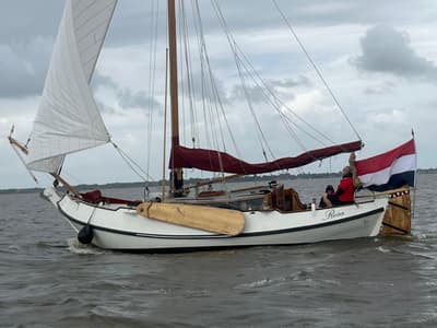 Schokker 11.00 (uit 1981, 10.75m)