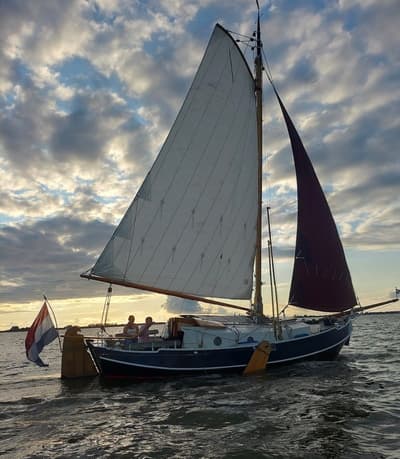 Zeeschouw (uit 1966, 8.5m)