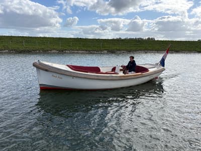 Makma (uit 2000, 6.75m)