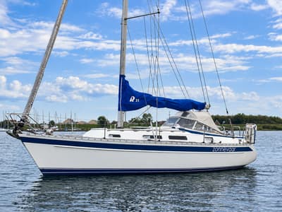 Hallberg Rassy (uit 2005, 9.62m)