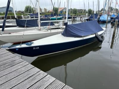 G2 (uit 2009, 7.8m)