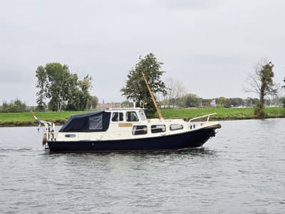 Van de werf (uit 1970, 10m)