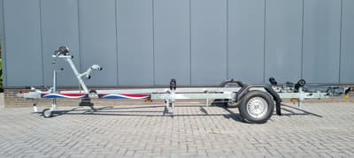 Kicktrailer (uit 2025, 6m)