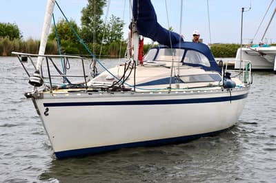 Beneteau First (uit 1982, 9.91m)