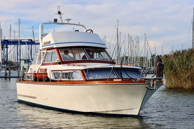 Storebro Adler (uit 1977, 10.4m)