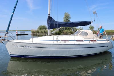 Bavaria 32 (uit 2003, 10.3m)