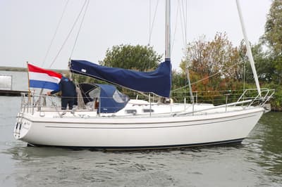 Victoire (uit 2000, 9.33m)