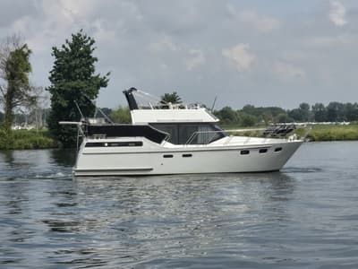 Aqualux 1150 1996 – stalen cruiser met nieuwe motor