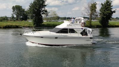 Fairline Corniche 31 (uit 1985, 10.26m)