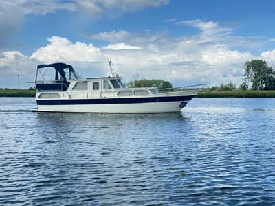 Koolmees kruiser GSAK 1978 – 11,9m stalen kajuitboot