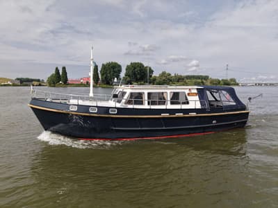 Barkas (uit 1996, 11.65m)