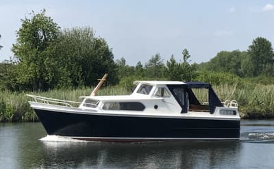 Curtevenne 8.30 OK AK 1978 – Royale achterkajuit