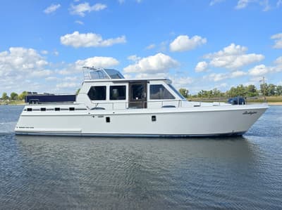 Marhen Kruiser 15.00 AK Cabrio 2004 – Ruim woonschip met mahonie afwerking