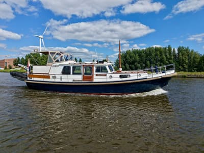 Valk (uit 1984, 12.3m)