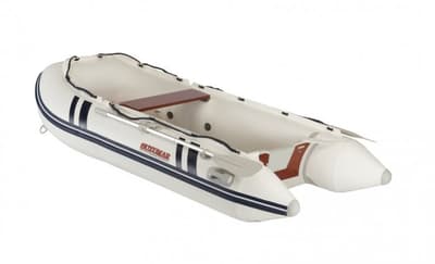 Suzumar (3.18m)