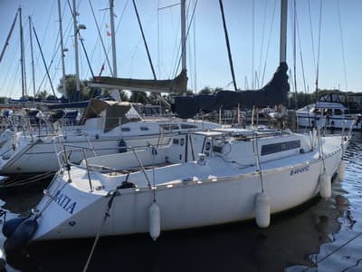 BENETEAU FIRST 32 (uit 1984, 10.3m)