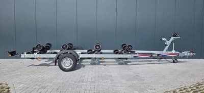 Kicktrailer (uit 2026, 7.1m)