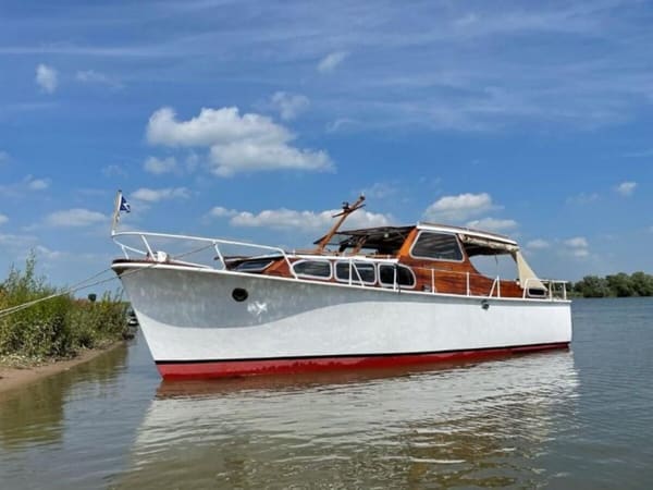 Super van Craft 1977 – stalen klassieke met 0,5m diepgang
