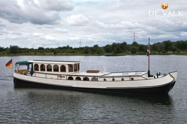 Luxe Motor 1900 1903 – Stalen woonschip