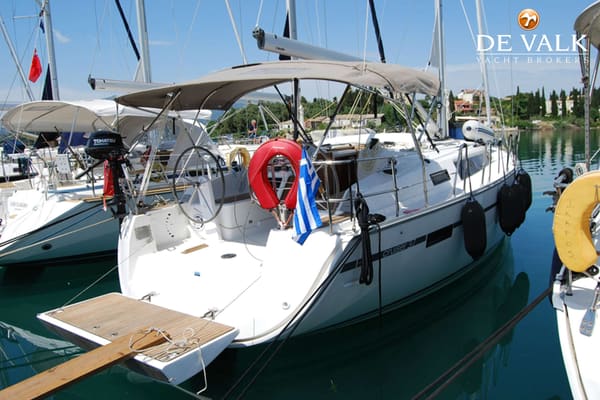 Bavaria 37 Cruiser 2014 – 3 hutten, charter-ready