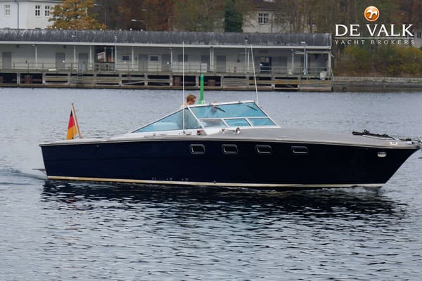 Magnum Marine 38 1975 – Door Aronow Ontworpen Performance Cruiser