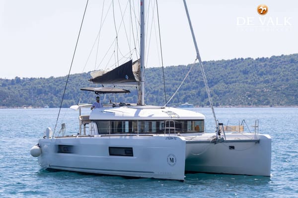 Lagoon 40 2022 – Zescabine charter-bewezen catamaran