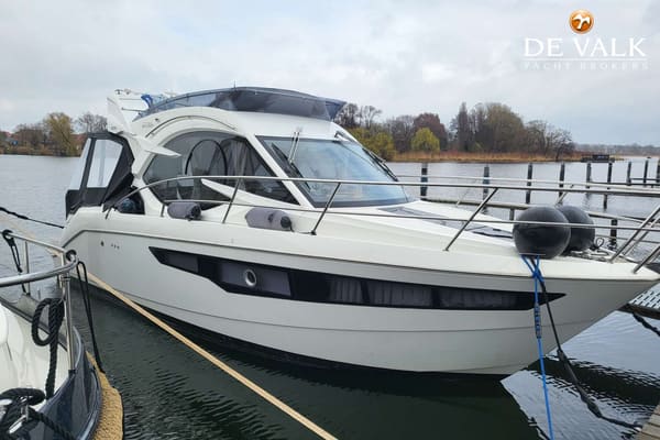 Galeon 300 Fly