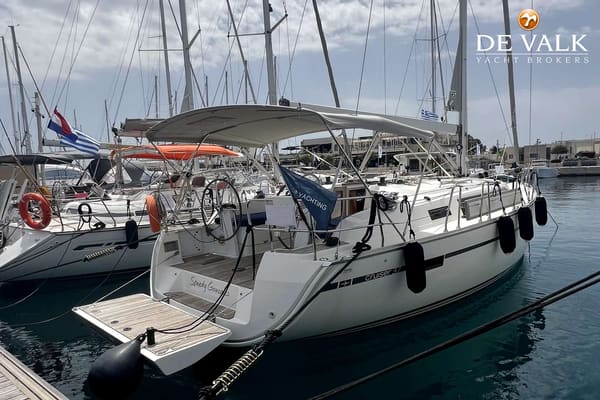 Bavaria Cruiser 37 2016 – Bruce Farr Design