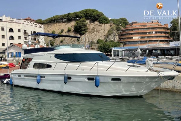 Sealine T51 2003 – Offshore flybridge met 640 PK