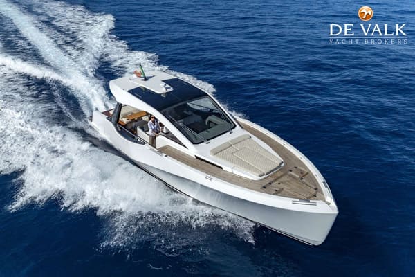 Italia Yachts IY 43 veloce