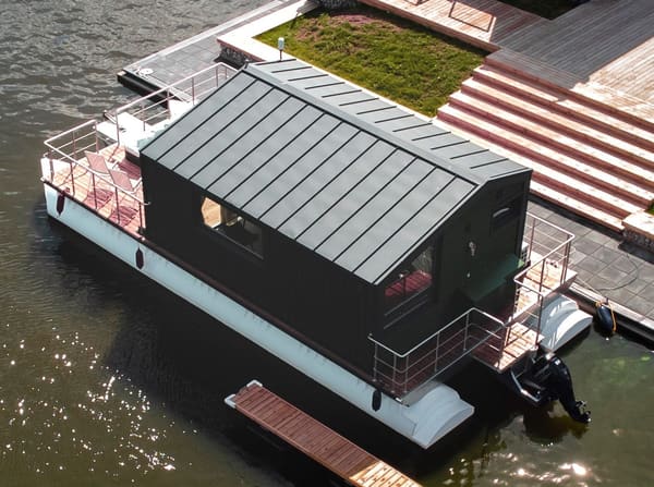 Twin M-Cabin Houseboat 2026 – Nieuwbouw woonboot met catamaran-drijvers