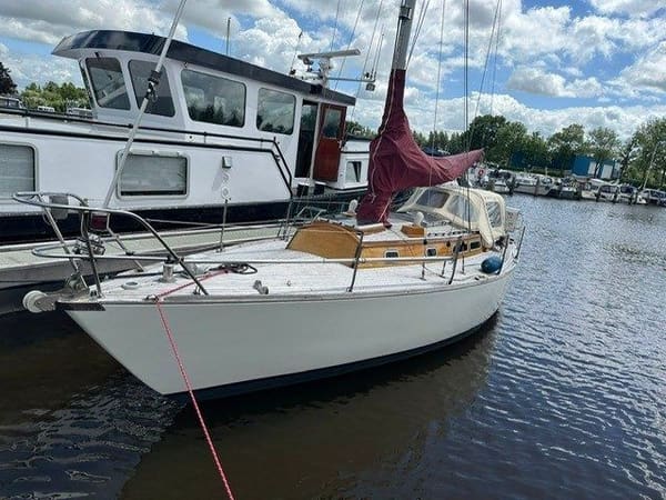 Royal Huisman 33 1971 – Stalen klassieker met recent onderhoud
