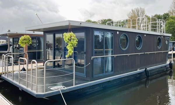 Nordic Season NS 40 Eco 2025 – Finse houseboat met 36m² woonruimte