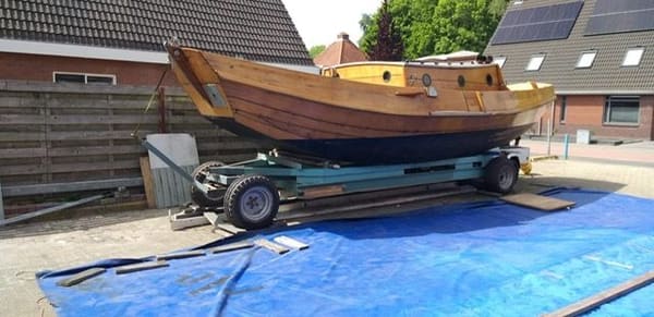 Brandsma Zeeschouw 1972 – authentieke platbodem met zeiltuig
