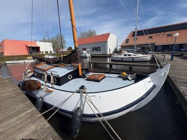 Vollenhovense Bol 8.10 1979 – Stalen aft-cockpit zeilboot