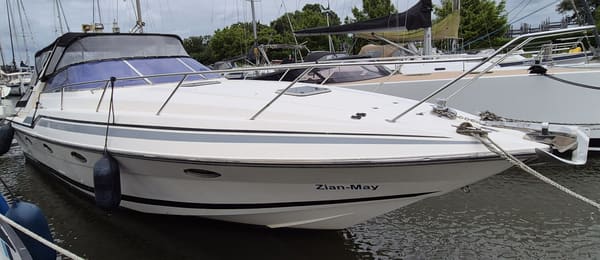 Sunseeker 38 Martinique 1990 – Britse sportcruiser met refit