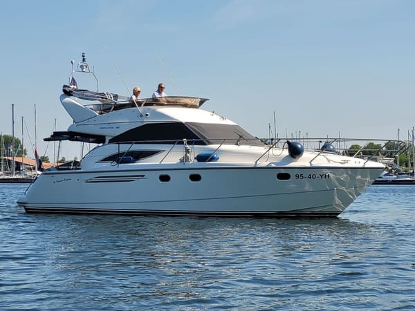 Princess 38 Flybridge 2000 – gedocumenteerd met BTW betaald