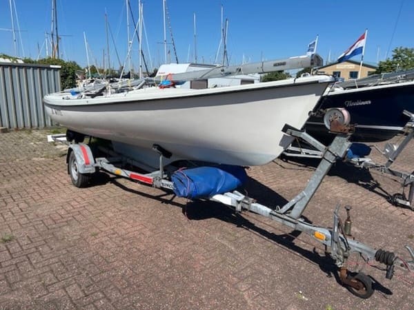 Randmeer Advance 1993 – Open zeiljacht met trailer
