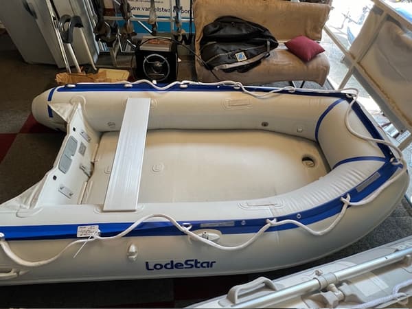 Lodestar NSA 300 2020 – praktische 3m rubberboot met toebehoren