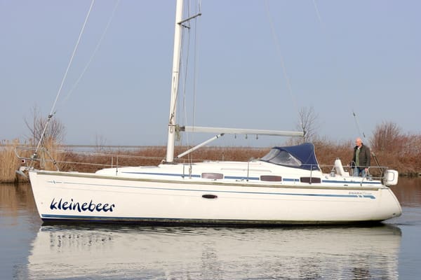 Bavaria 37 Cruiser 2006 – 3 hutten, vleugelkiel, zeilklaar