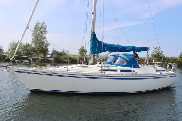 Moody 376 1987 – Bill Dixon ontwerp met vleugelkiel